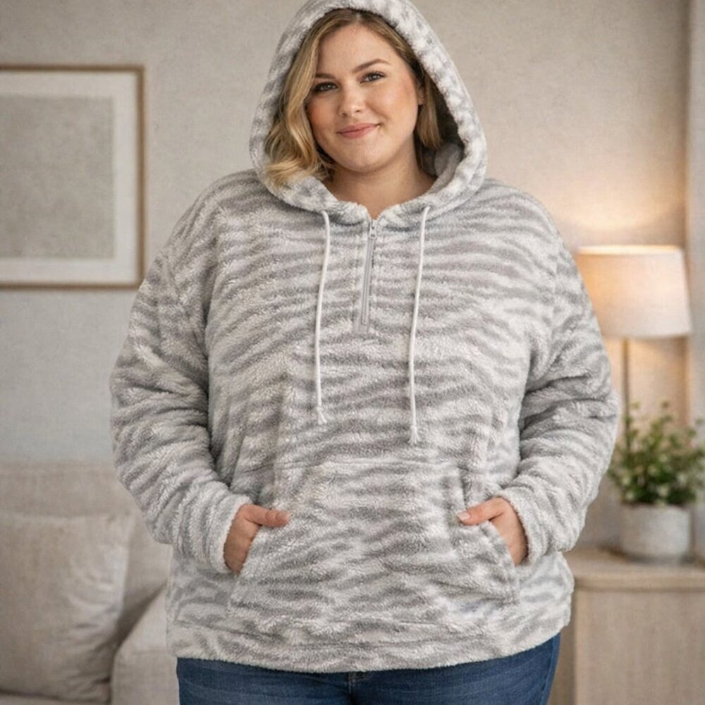 George XXL printed sherpa hoodie featuring a zebra print and a quarter-zip